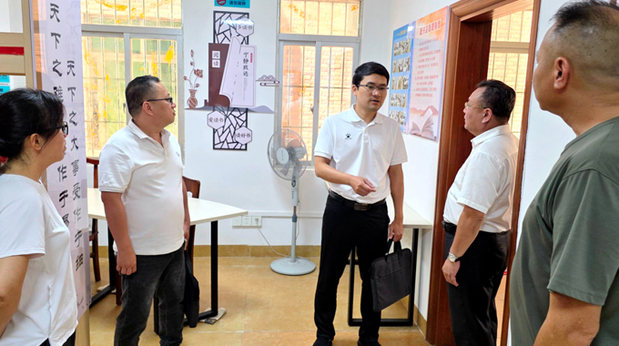 湛江市总工会赴坡头区开展镇街工会重点建设点验收工作