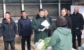 习近平春节前夕在天津看望慰问基层干部群众