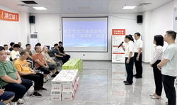 湛江市总工会到新业态企业开展“送清凉”慰问活动