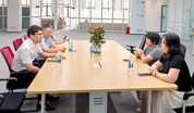 湛江市总工会到疫情防控物资生产企业开展慰问活动