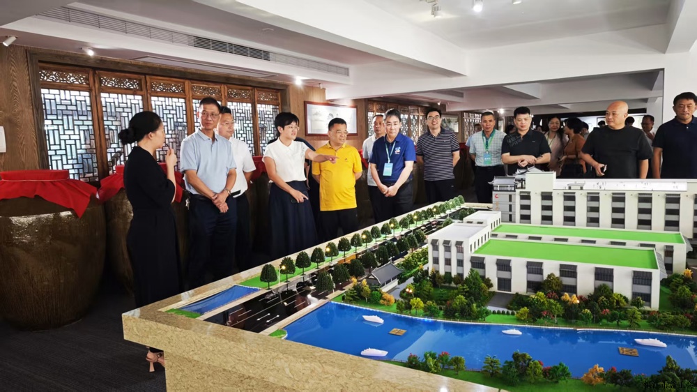 175106f2bdc246b999ba9c3bd5b6539e.jpg 175106f2bdc246b999ba9c3bd5b6539e.jpg