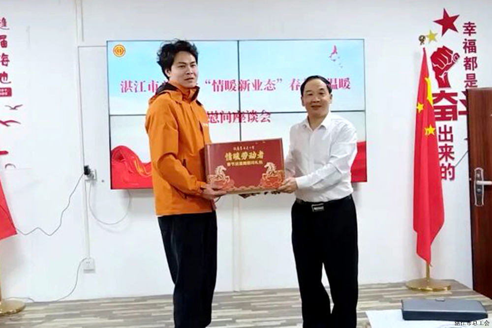 ea99cd671a0b4b9b95a6eb6c48a79a93.jpg ea99cd671a0b4b9b95a6eb6c48a79a93.jpg